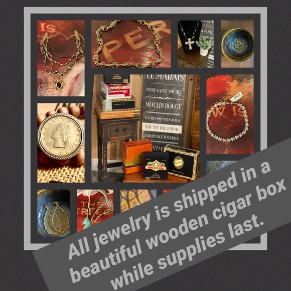 925 Sterling Silver Authentic Italian Coin Ring - Picture 2 of 10